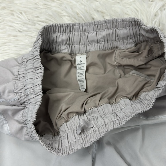 Lululemon Hotty Hot Short *Asym Light Chrome / White / White - Picture 2 of 5